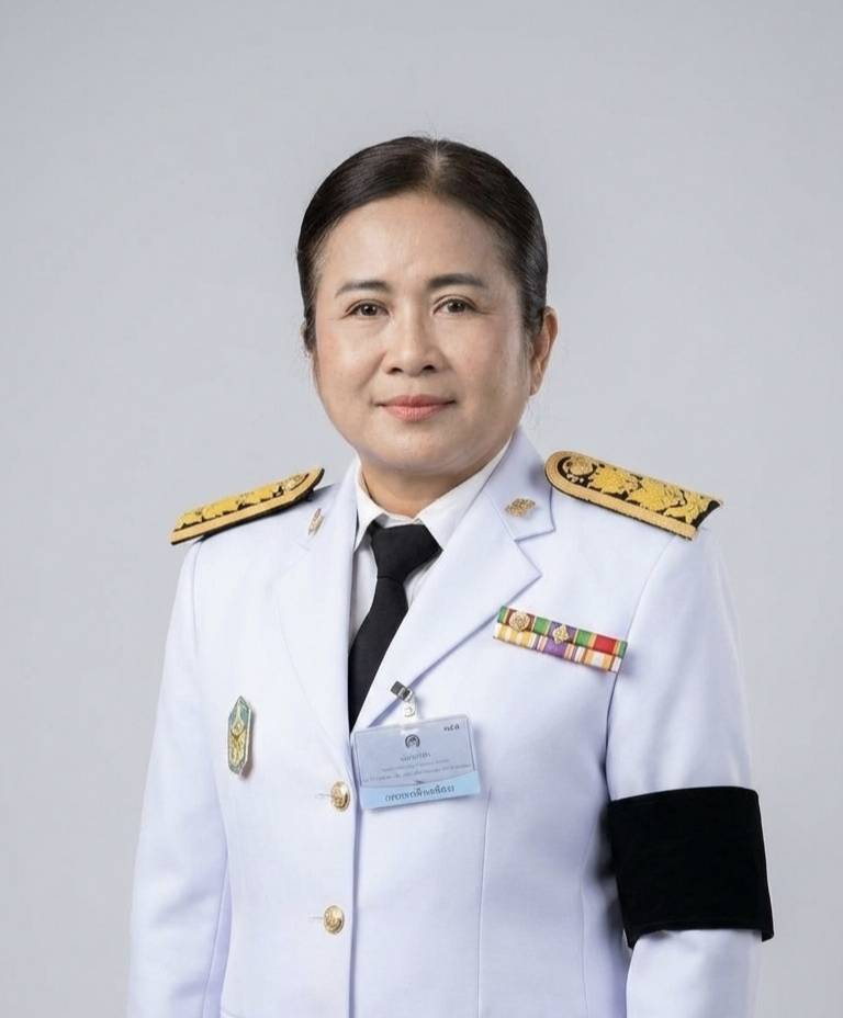 นางสาวศิวพร คุณอุดม