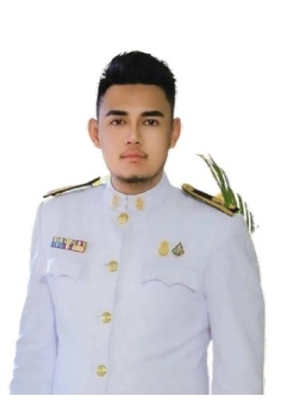 ธนภัทร  รัศมีโรจน์