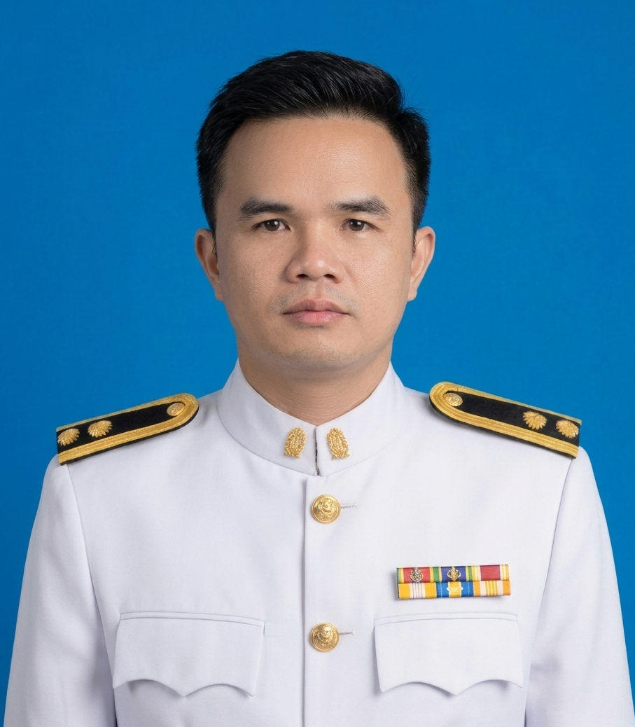 นายยุทธนา  แสนบุญศิริ